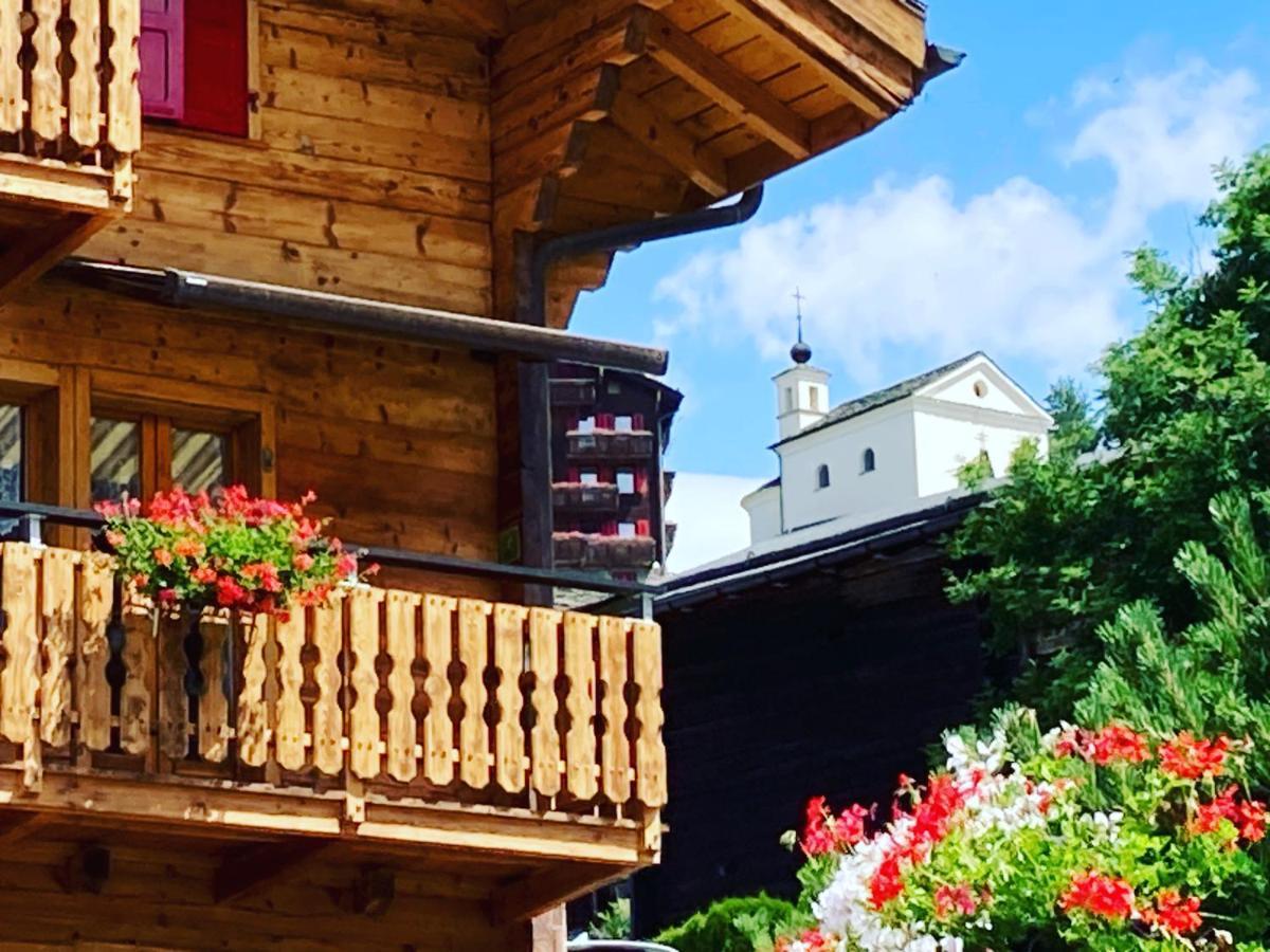 Alte Bock 2.0 Bed & Breakfast Grächen Eksteriør bilde
