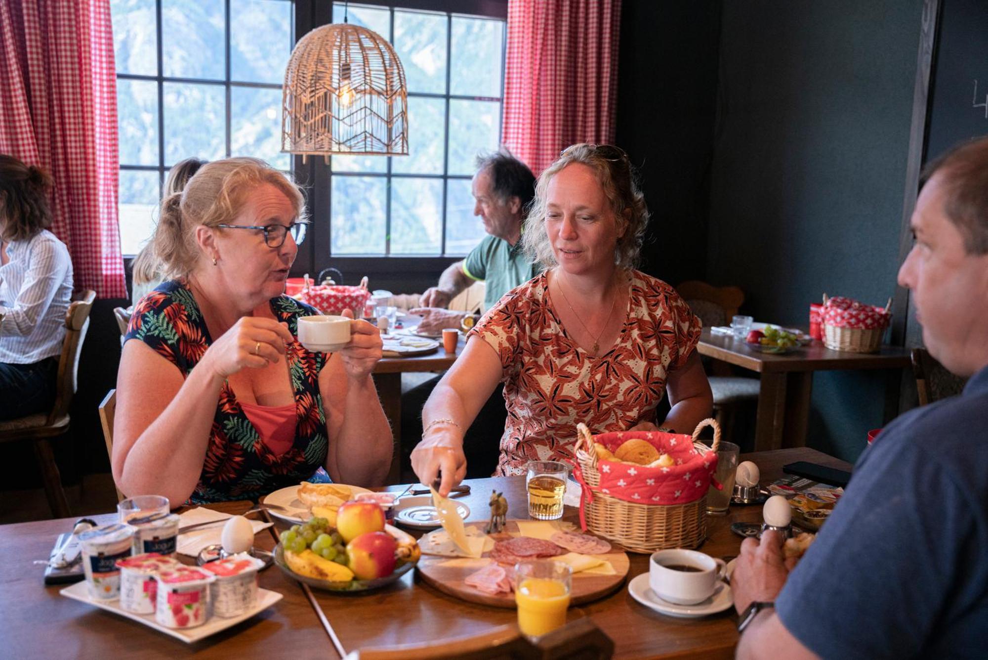 Alte Bock 2.0 Bed & Breakfast Grächen Eksteriør bilde