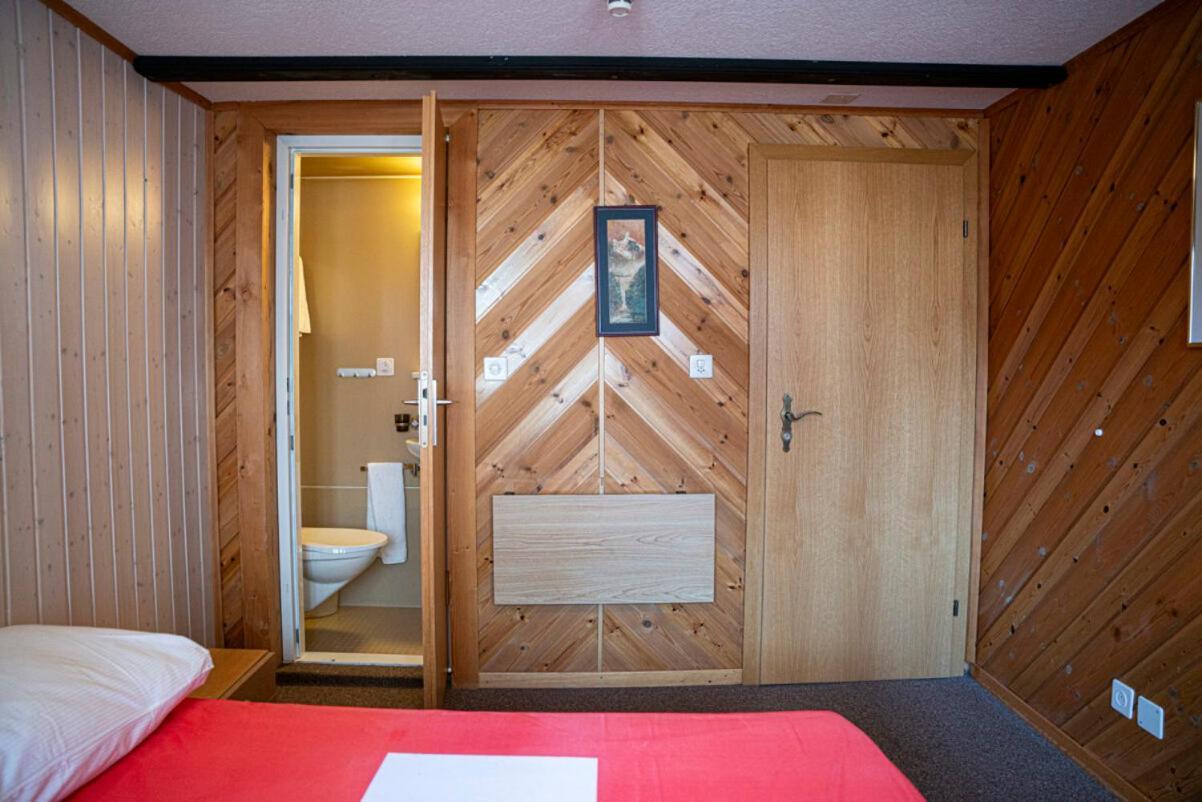 Alte Bock 2.0 Bed & Breakfast Grächen Eksteriør bilde